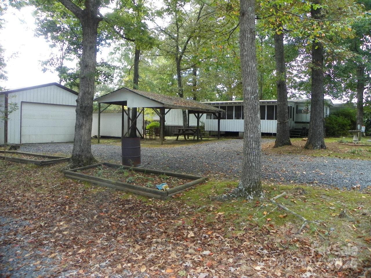 Property at 116 Third Avenue, New London, NC 28127