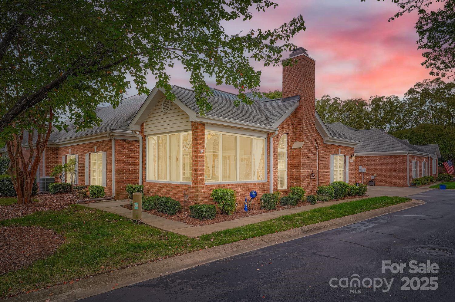 Property at 8406 Highland Glen Drive, Charlotte, NC 28269