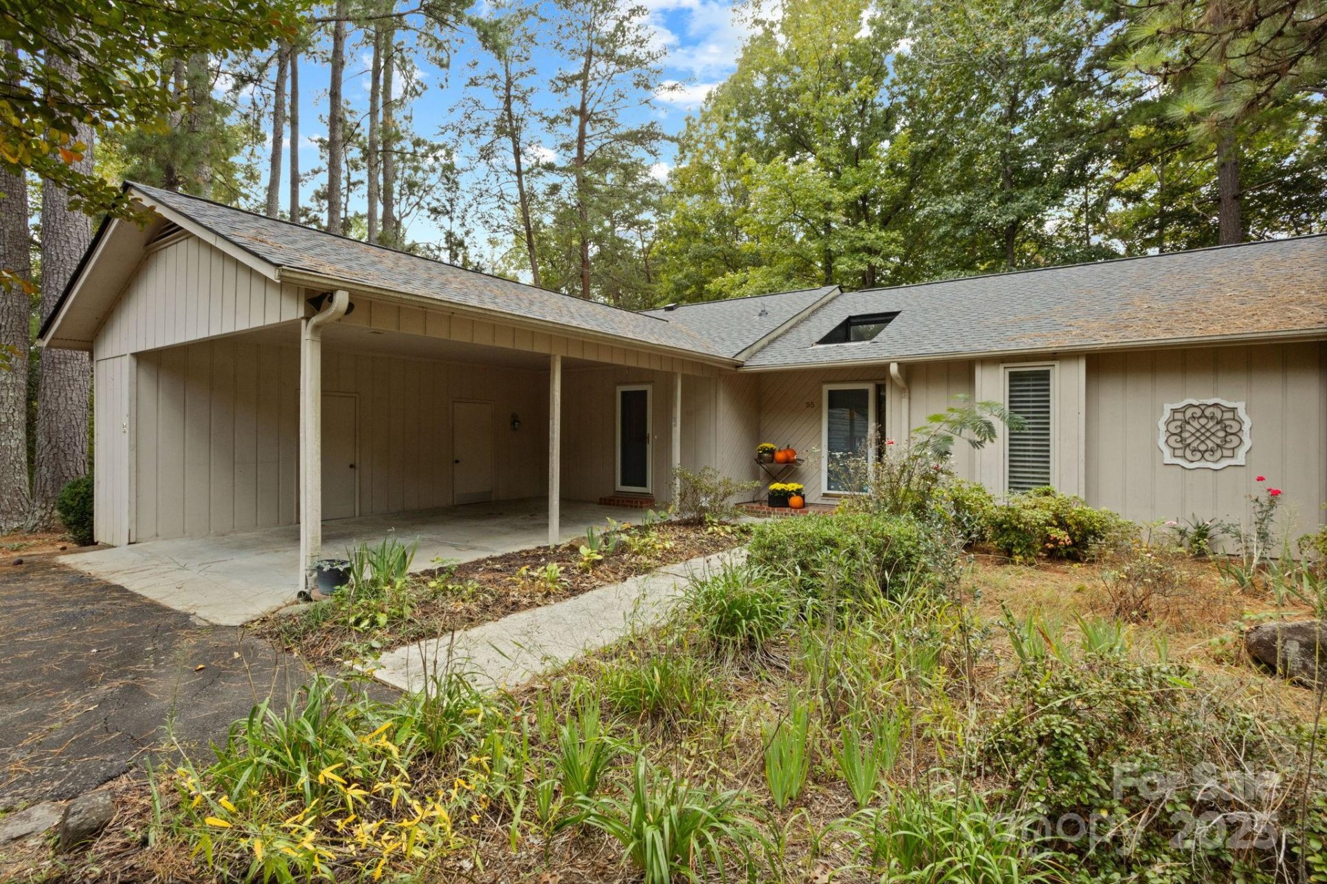 Property at 55 Diamond Ridge Lane, Columbus, NC 28722