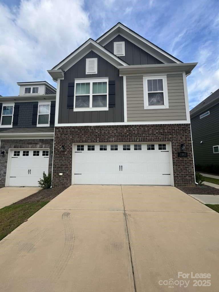 Property at 6043 Rizer Drive, Charlotte, NC 28269