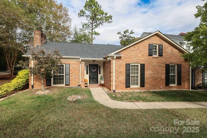 Property image 1 at 7514 Red Oak Lane, Charlotte, NC 28226