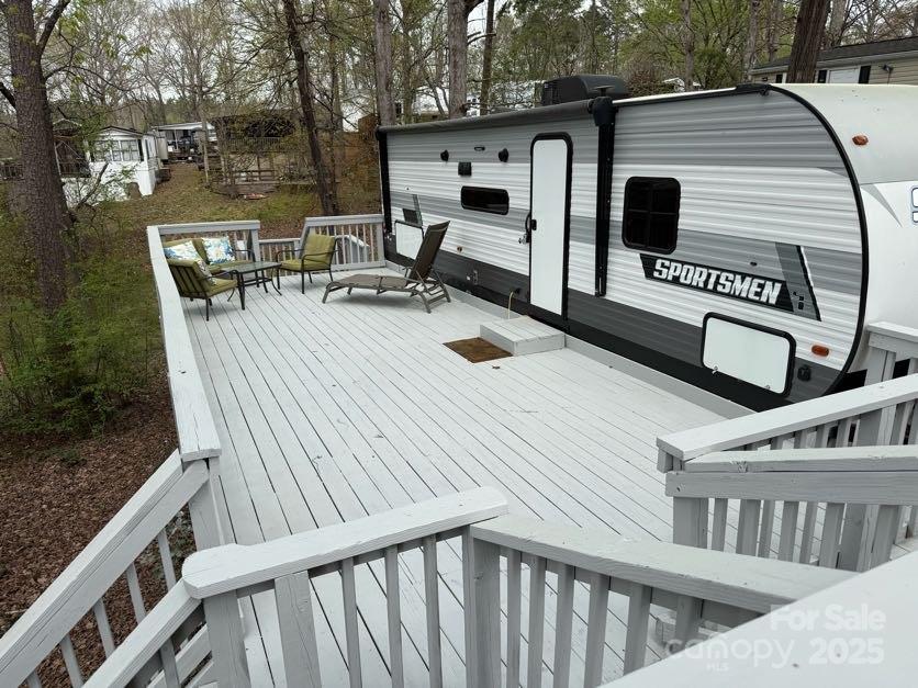 Property at 122 Oak Street, New London, NC 28127