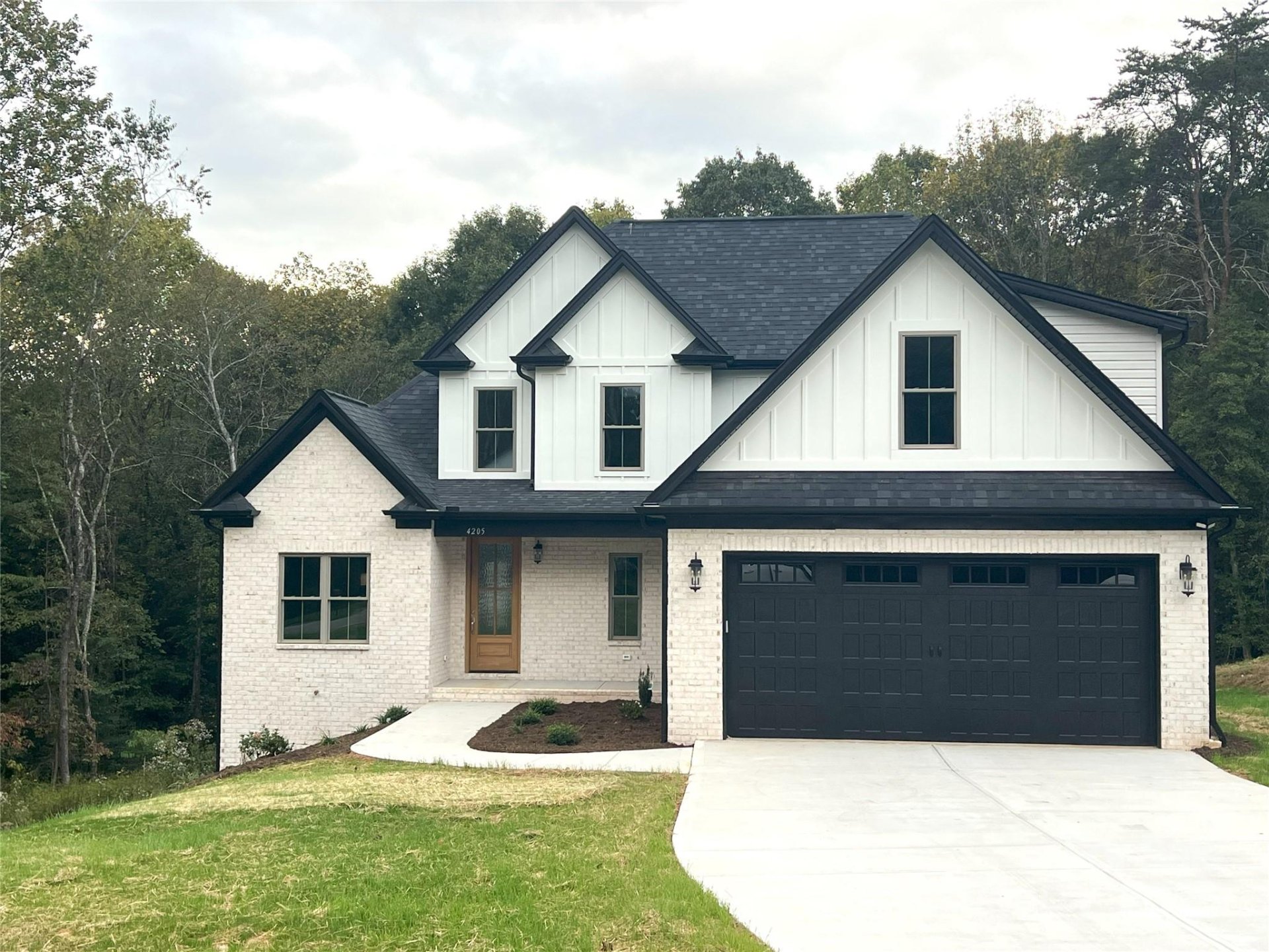 Property at 4205 9th Street, Hickory, NC 28601