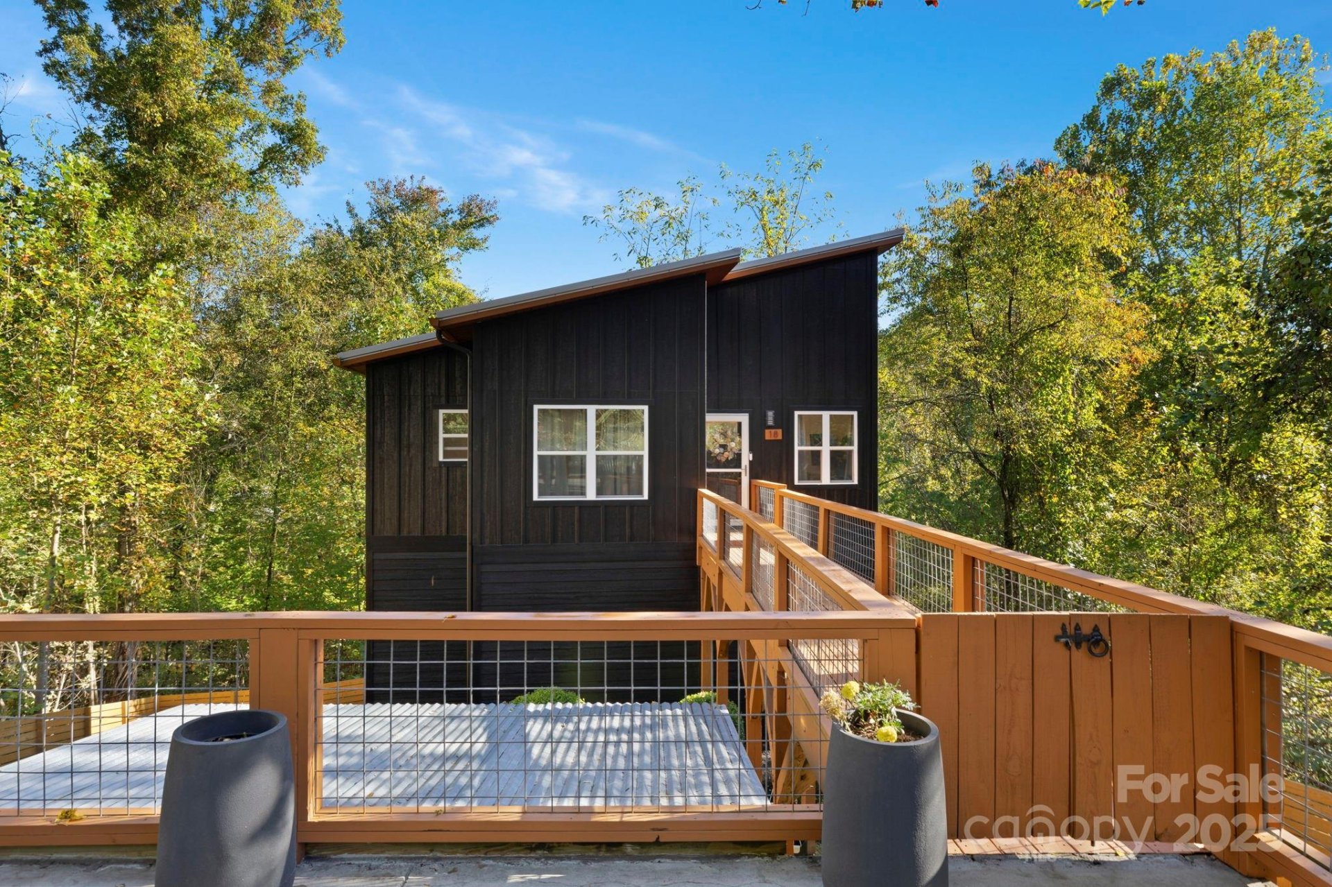 Property at 18 Crestwood Lane, Candler, NC 28715