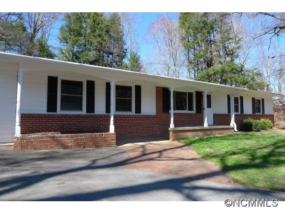 Property image 1 at 24 Forestdale Dr, Asheville, NC 28803