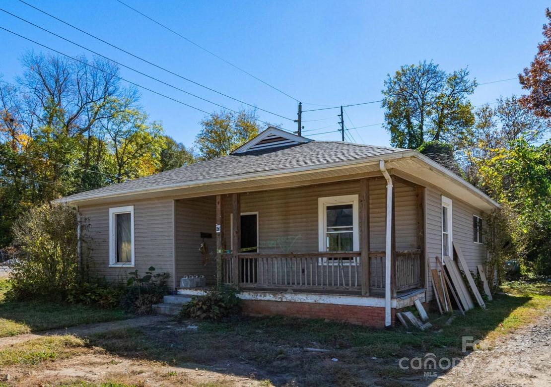 Property at 156 Edwards Avenue, Swannanoa, NC 28778