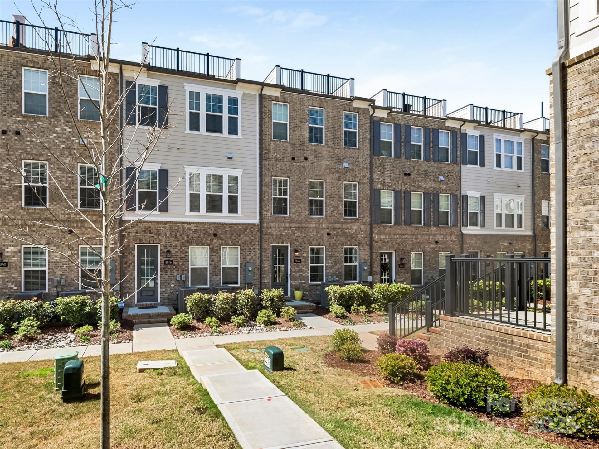 Property at 5044 Harrowsmith Lane, Charlotte, NC 28204