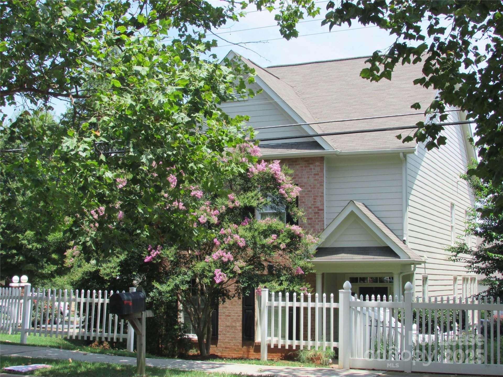 Property image 1 at 21036 Torrence Chapel Road, Cornelius, NC 28031