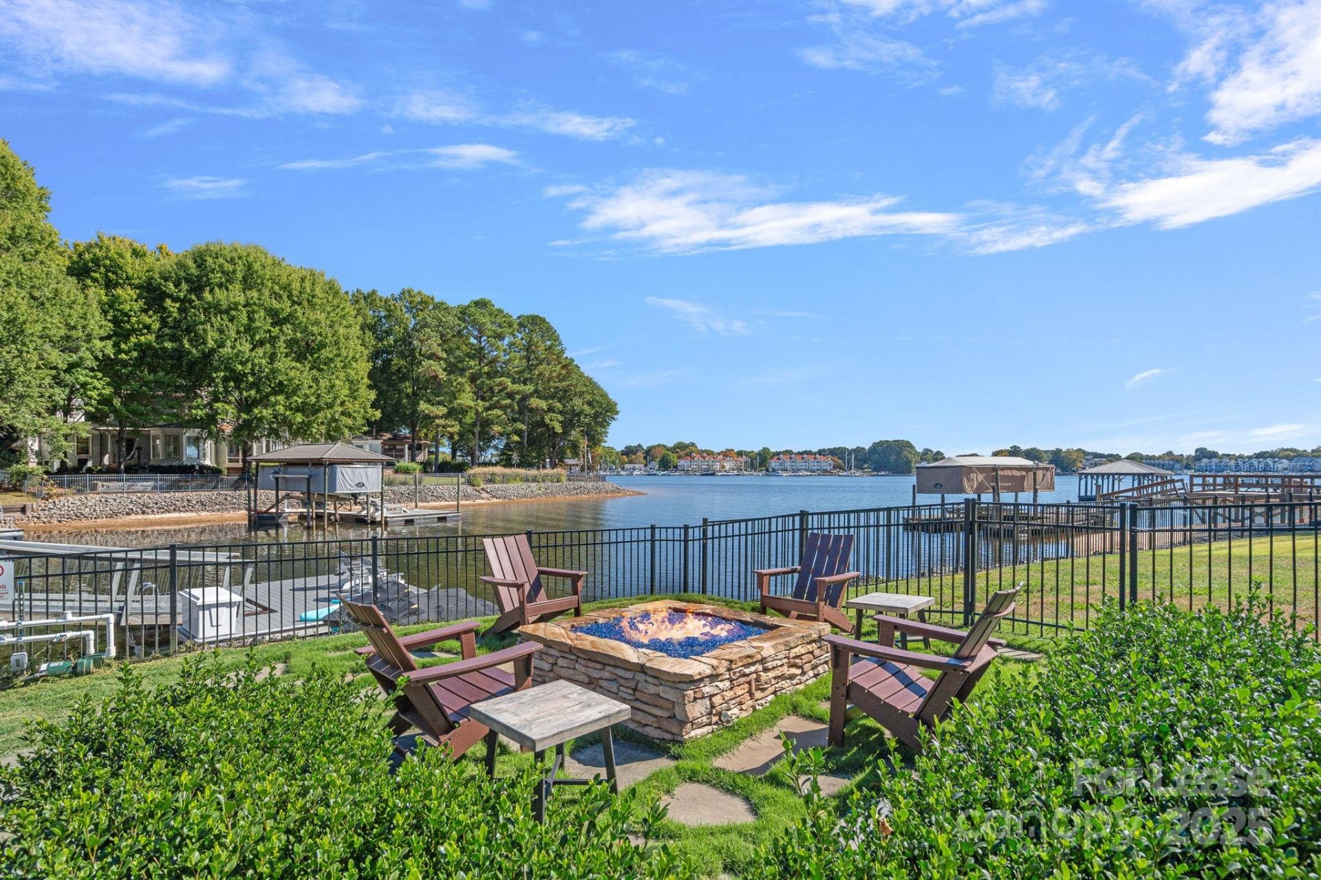 Property image 1 at 18026 Whispering Oaks Drive, Cornelius, NC 28031