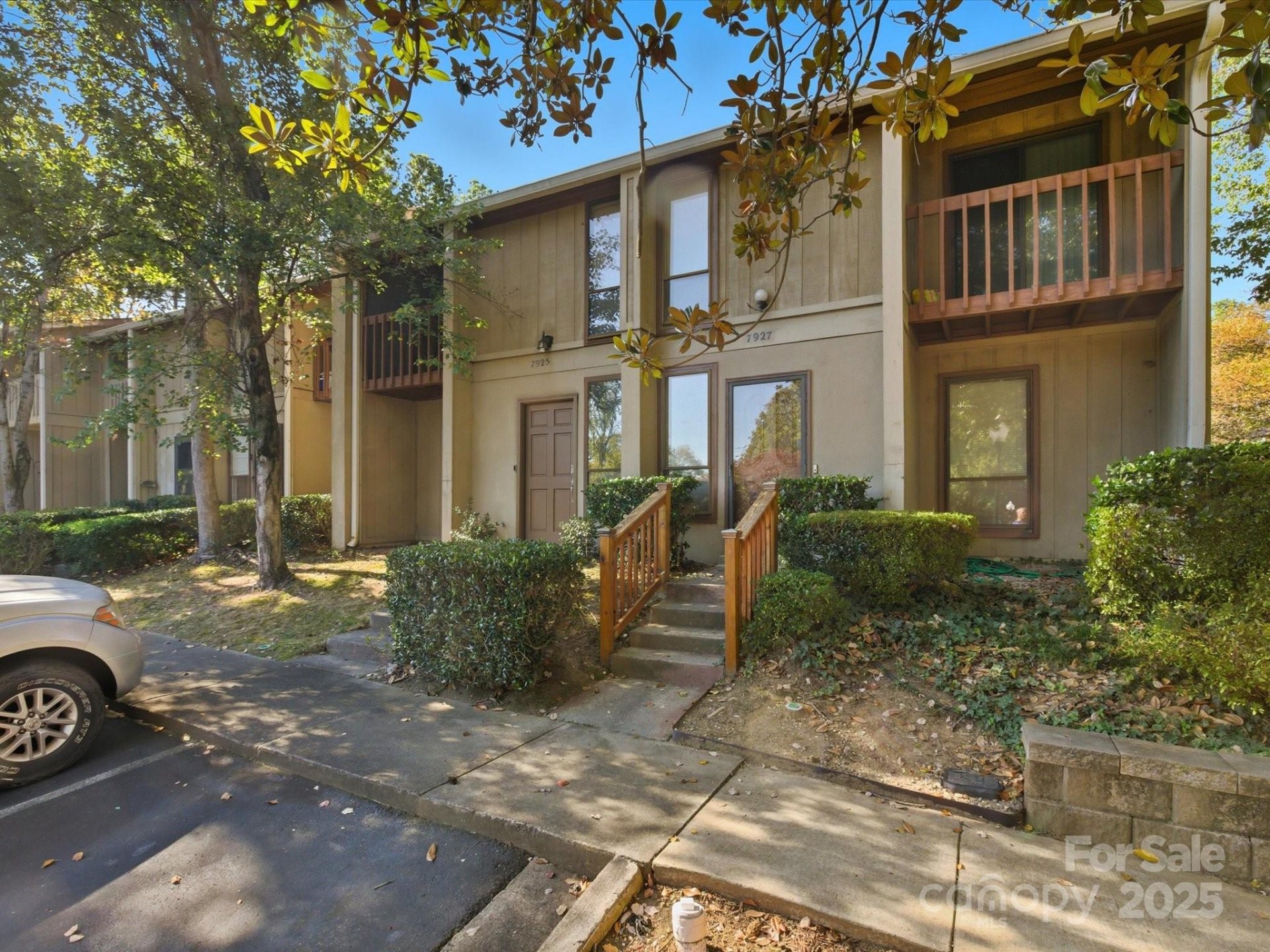 Property image 1 at 7925 Charter Oak Lane, Charlotte, NC 28226