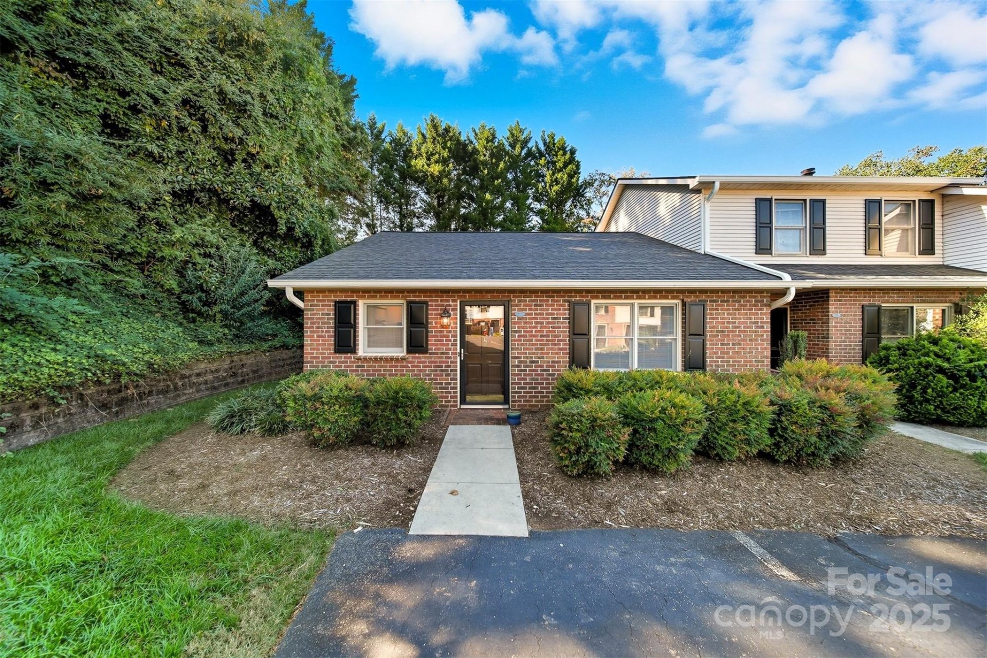 Property at 717 21st Avenue, Hickory, NC 28601