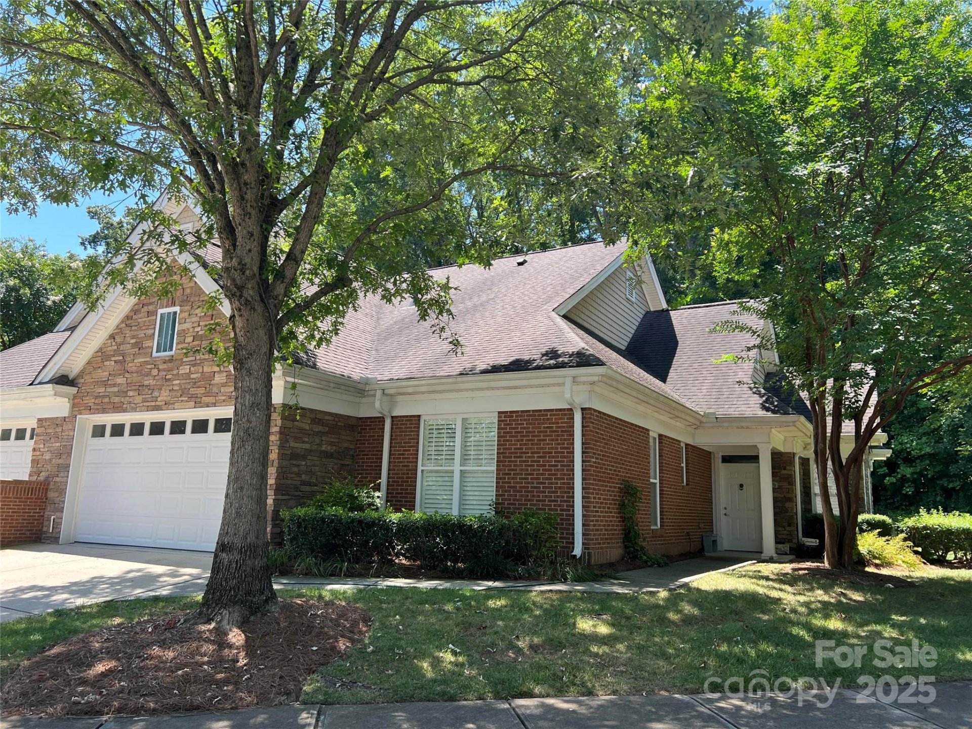 Property at 10925 Casetta Drive, Matthews, NC 28105