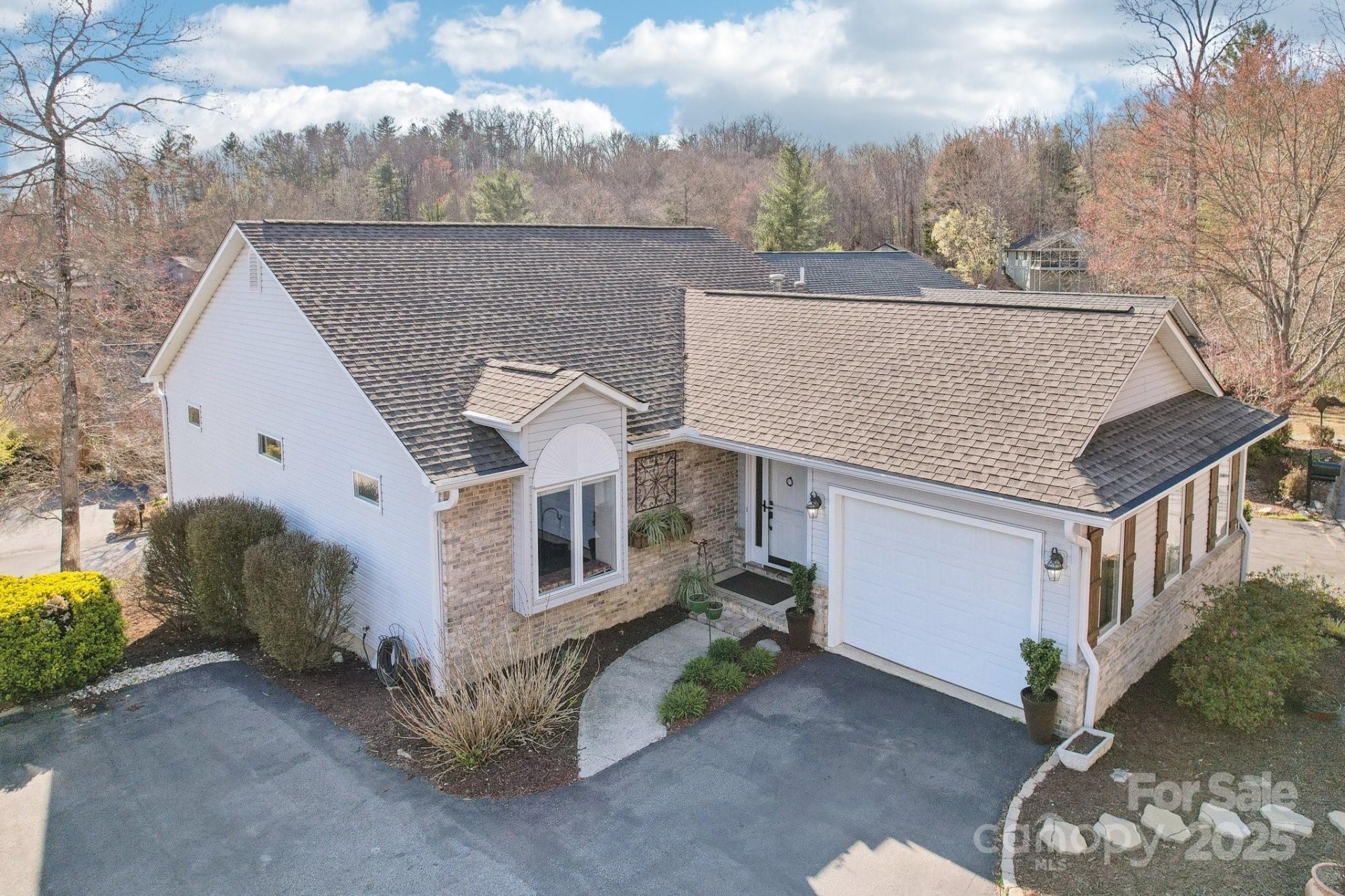 80 Laurel Ridge Place