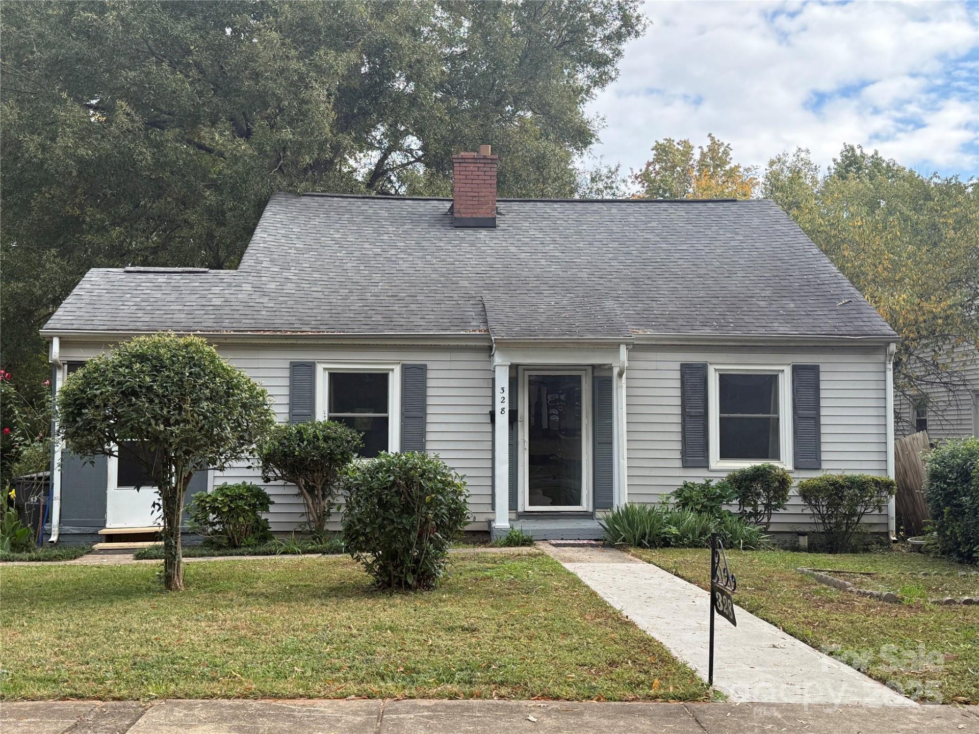 Property at 328 Keswick Avenue, Charlotte, NC 28206