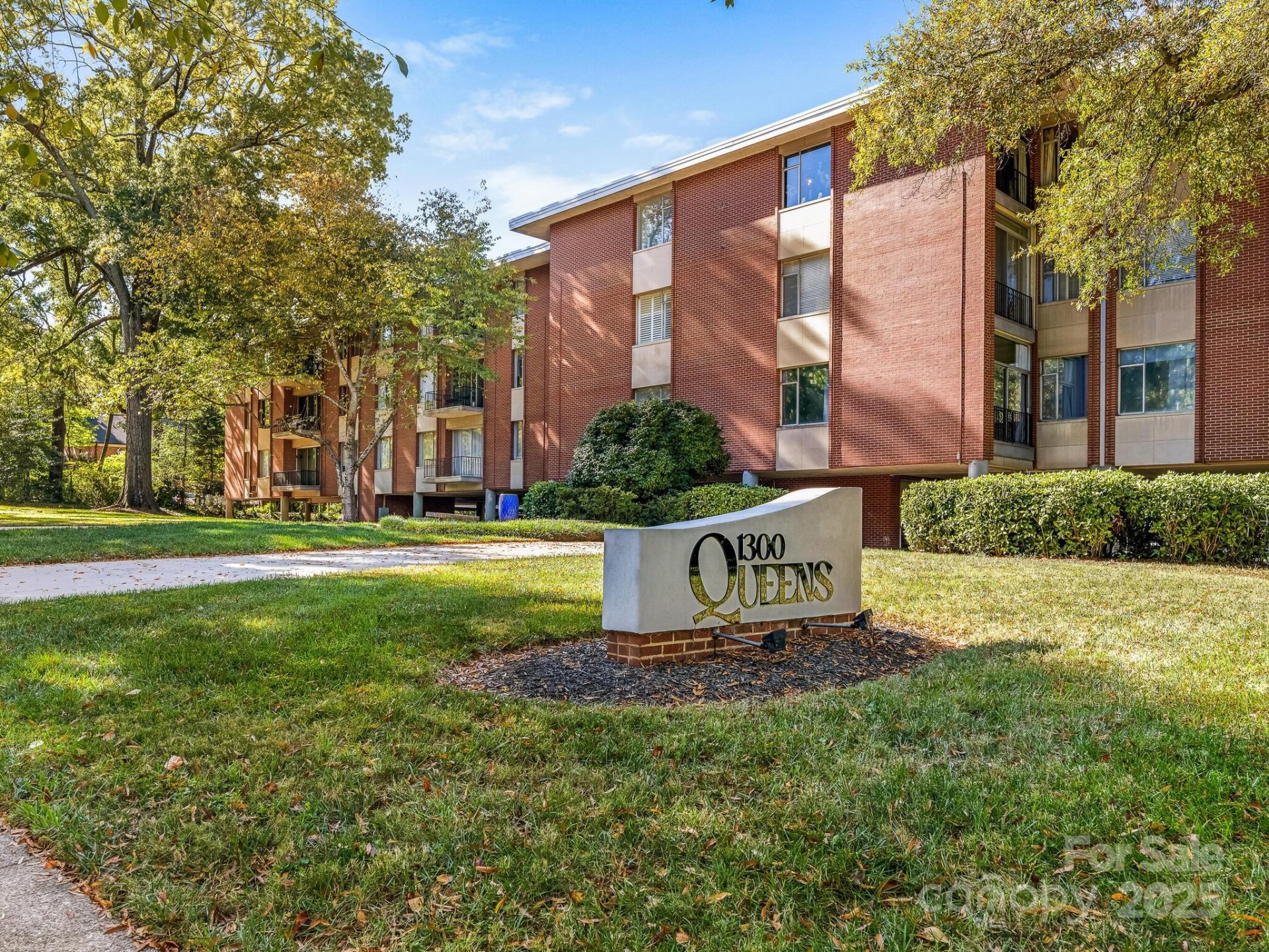 Property at 1300 Queens Road, Charlotte, NC 28207