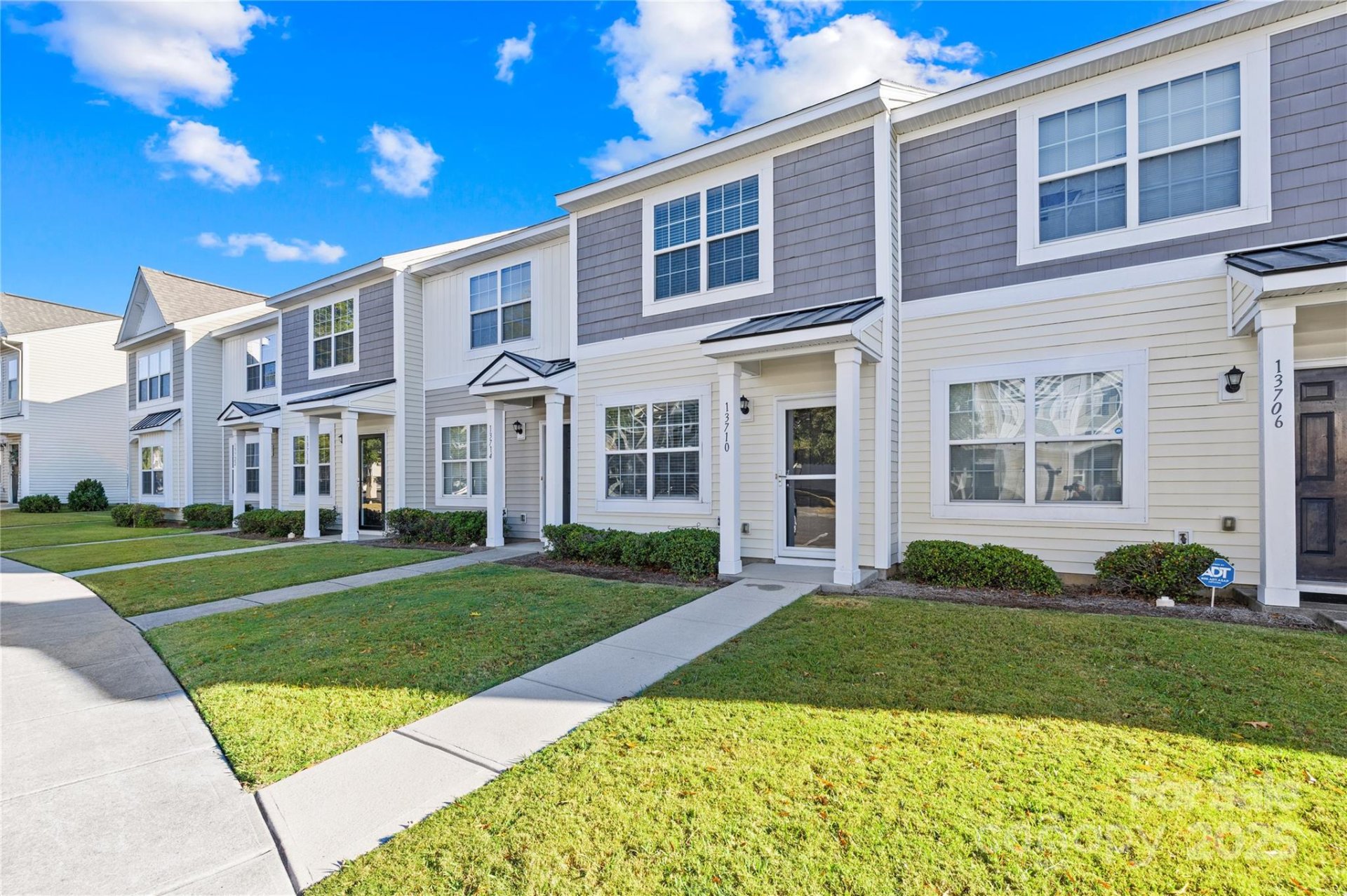 Property image 1 at 13710 Calloway Glen Drive, Charlotte, NC 28273