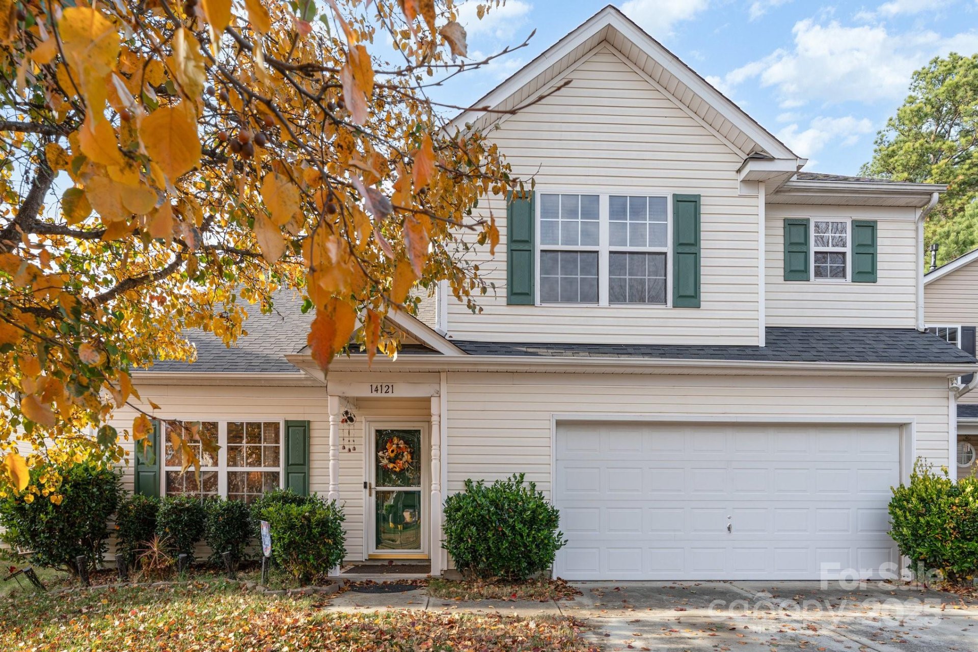 Highland Meadows, Charlotte community