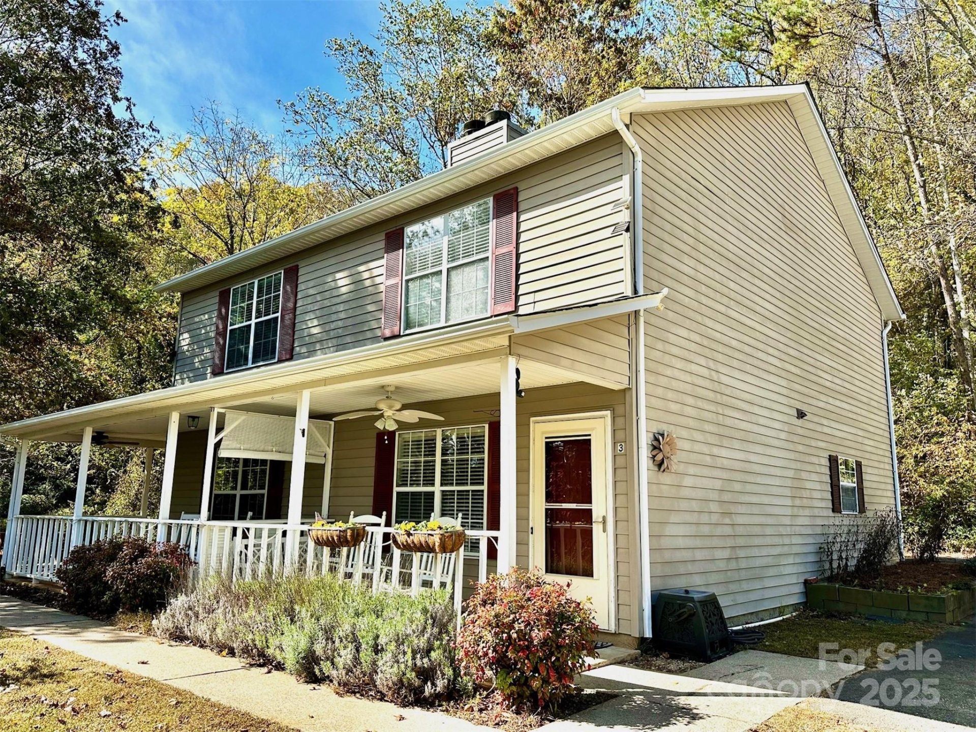 Property at 3 Rocking Porch Road, Asheville, NC 28805