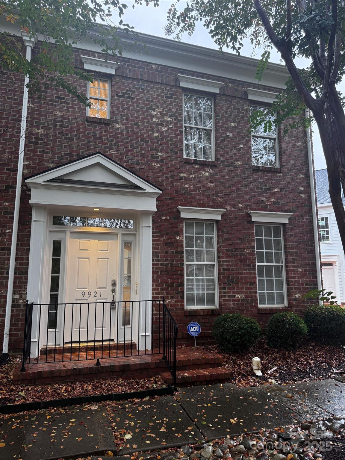 9921 Ansonborough Square