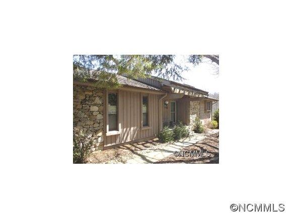 Property image 1 at 119 Woodbridge Drive, Hendersonville, NC 28739