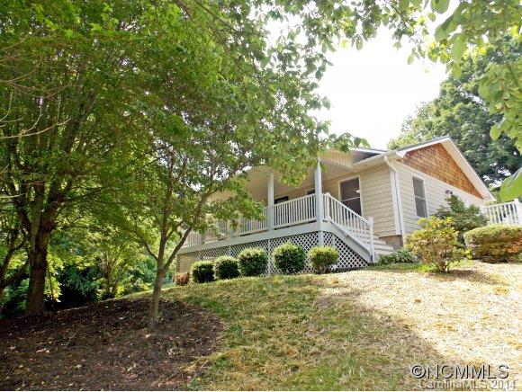 Property image 1 at 139 Fisher Lane, Asheville, NC 28804