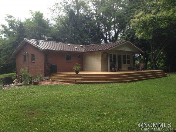 Property image 1 at 40 Governors View Road, Asheville, NC 28805