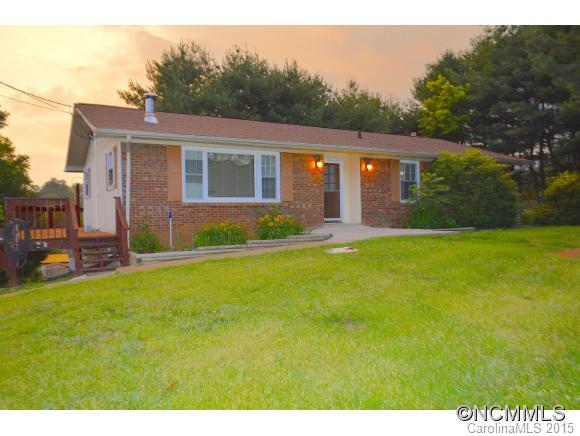 Property image 1 at 115 Candlelight Circle, Clyde, NC 28721