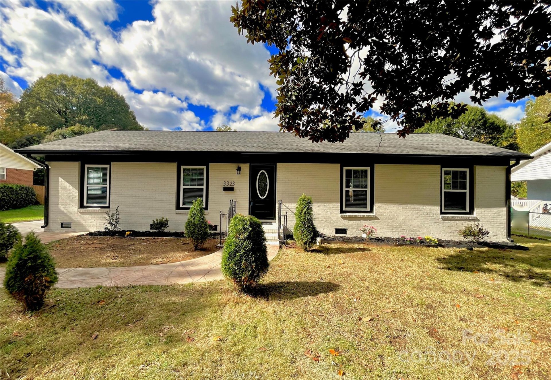 Property image 1 at 3323 Dunaire Drive, Charlotte, NC 28205