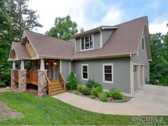 Property image 1 at 15 Nuthatch Court, Fairview, NC 28730