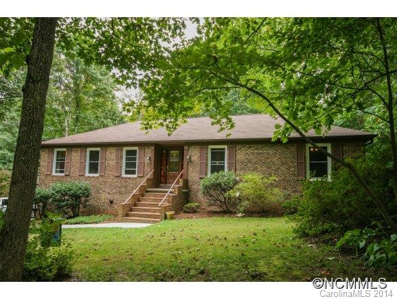 Property image 1 at 3 Mayfair Pl, Arden, NC 28704