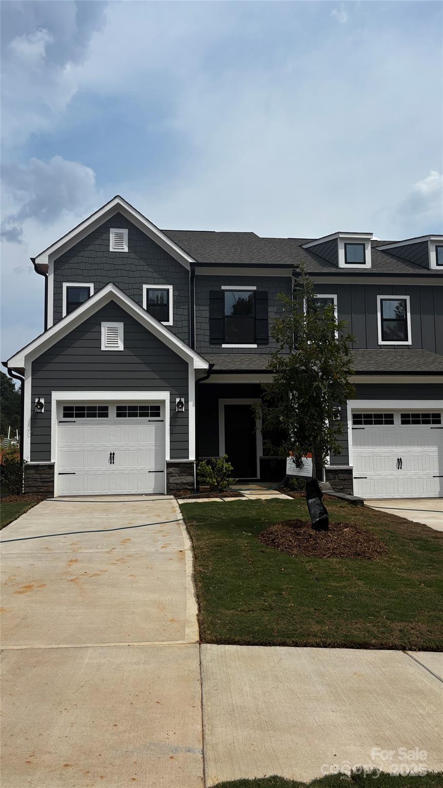 Property image 1 at 11611 Sapsucker Lane, Charlotte, NC 28215