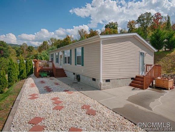 Property image 1 at 402 Golden Breeze Road, Swannanoa, NC 28778