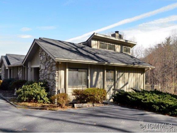 Property image 1 at 110 Country Ridge Road, Hendersonville, NC 28739