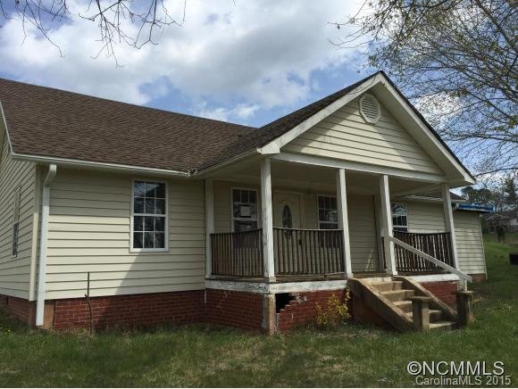 Property image 1 at 28 Lawson Ridge Drive, Leicester, NC 28748