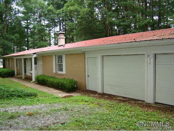 Property image 1 at 47 Amity Ct, Hendersonville, NC 28791