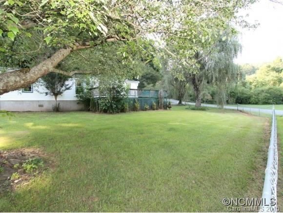 Property image 1 at 15a Turkey Pen Gap, Horse Shoe, NC 28742