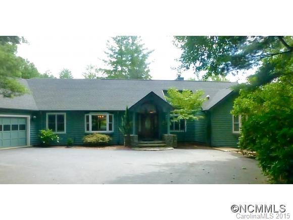 Property image 1 at 47 Oak Gate Drive, Hendersonville, NC 28739