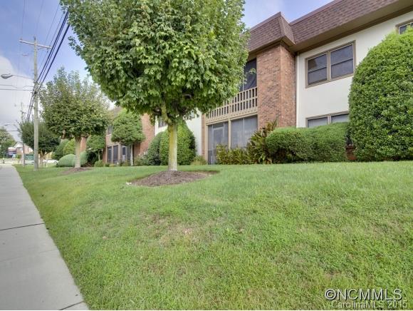 Property image 1 at 427 Sixth Avenue West B 1, Hendersonville, NC 28791