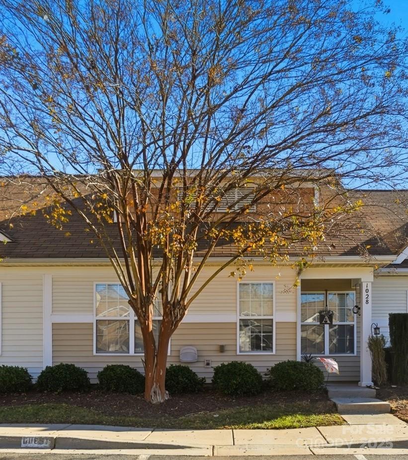 1028 Duncan Chase Lane