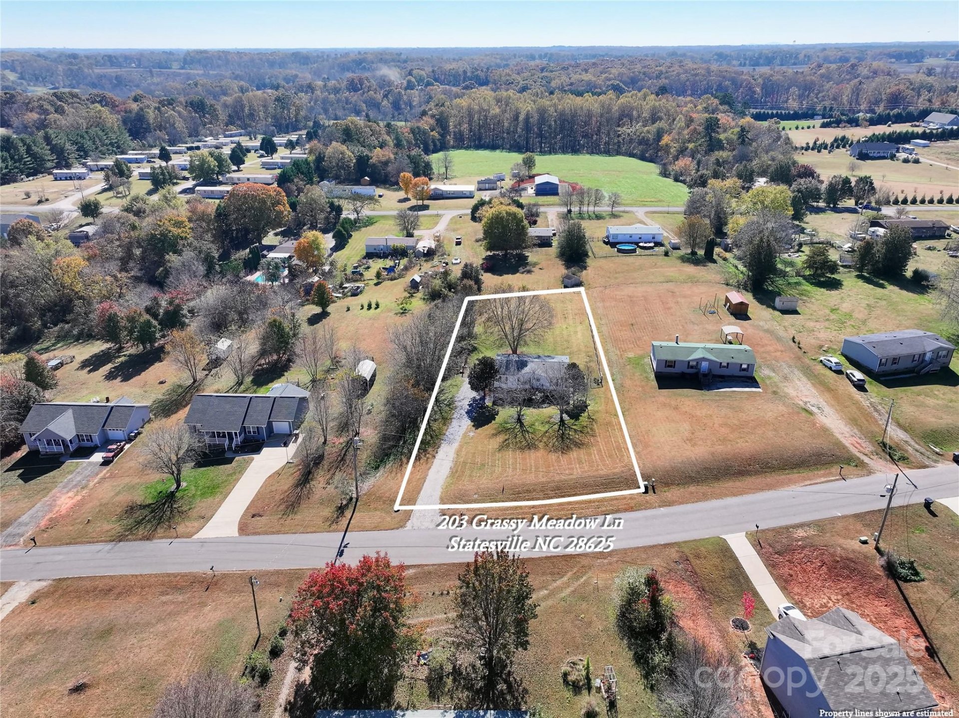 Ridgecrest, Statesville community