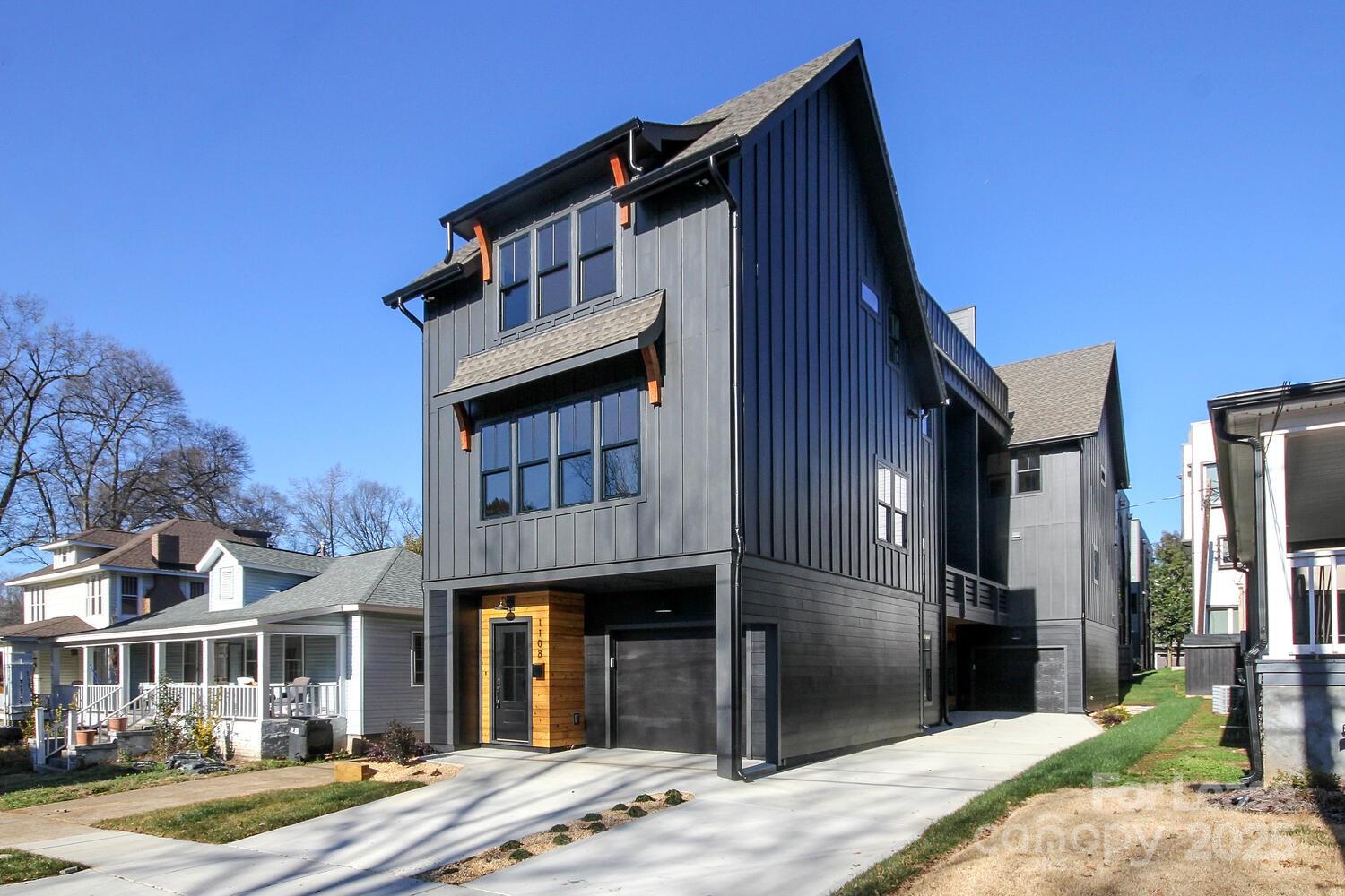 Property image 1 at 1110 Greenleaf Avenue, Charlotte, NC 28202