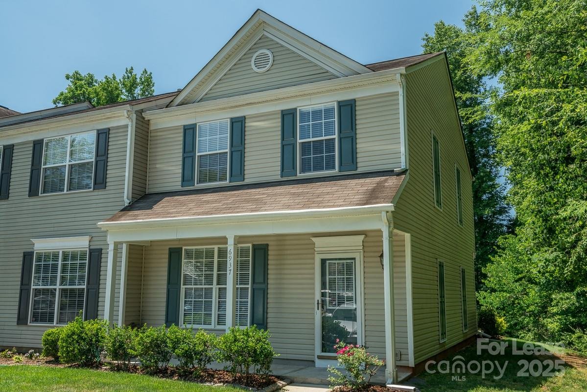 Property image 1 at 6937 Rothchild Drive, Charlotte, NC 28270