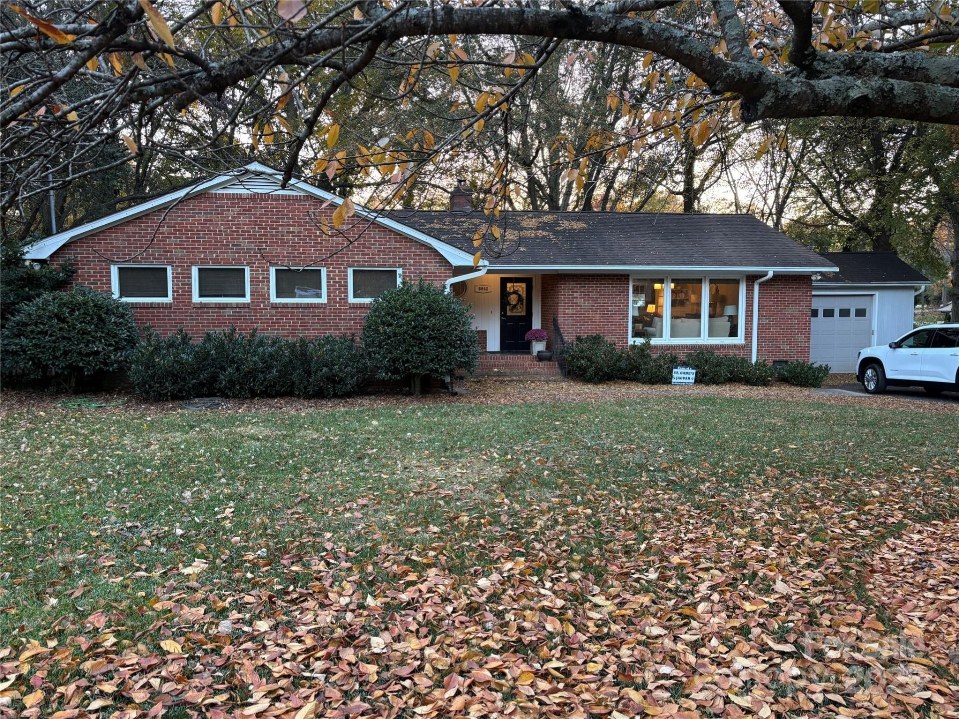 Property image 1 at 5642 Preston Lane, Charlotte, NC 28270