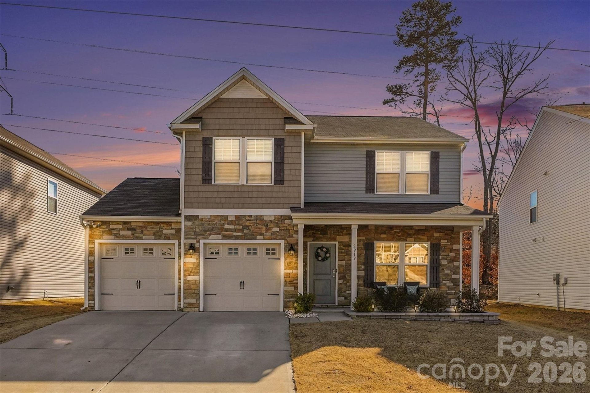 Upper Riverpointe, Charlotte community