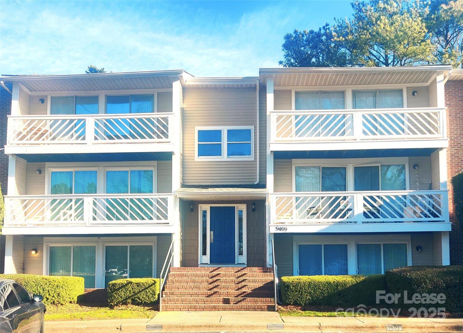 Shannon Green, Charlotte community