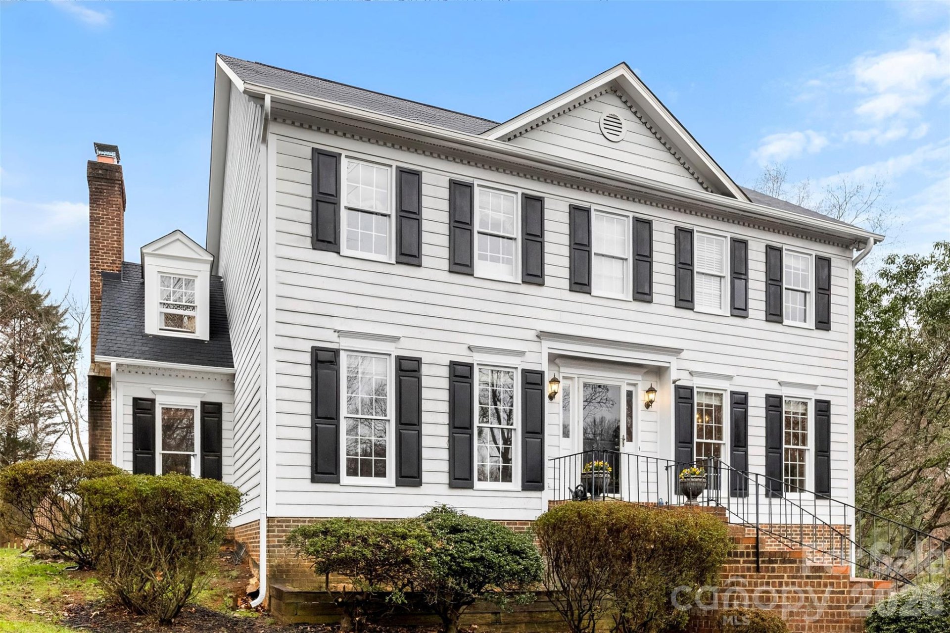 Berkeley, Charlotte community