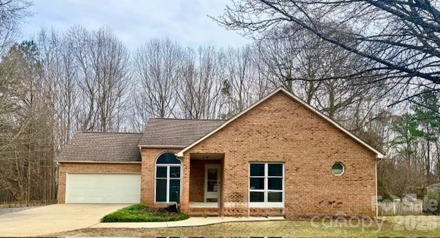 152 Kingfisher Drive