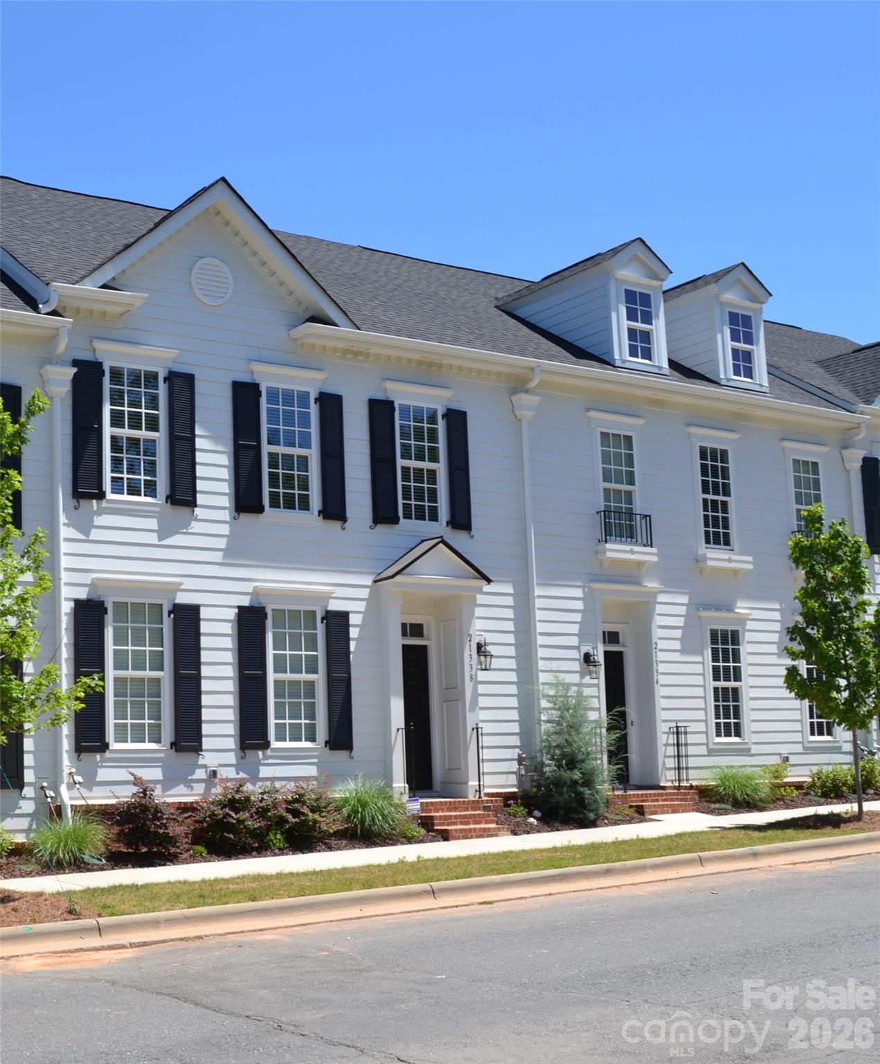 10209 Rainier Trail Drive