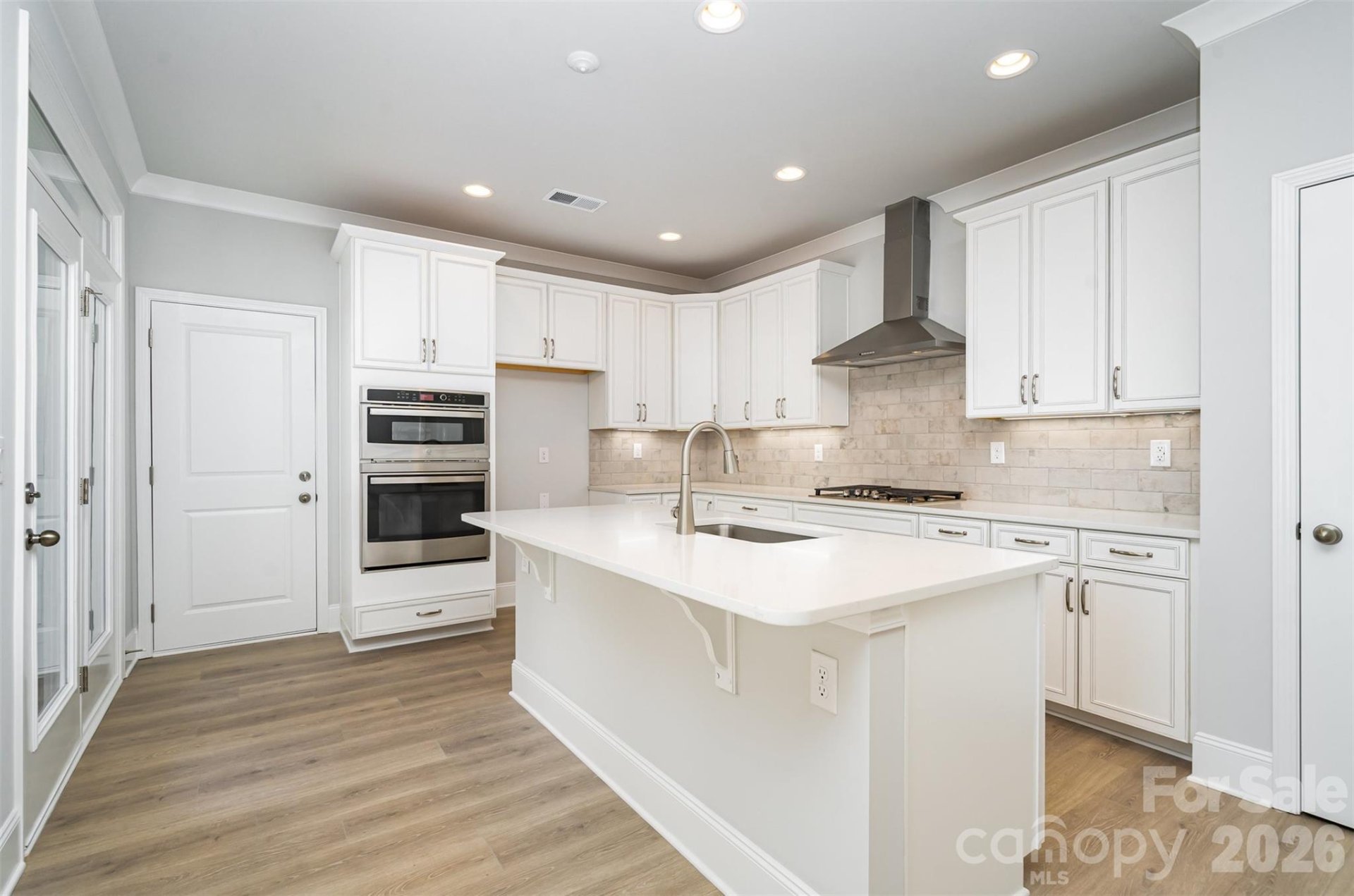 10215 Rainier Trail Drive