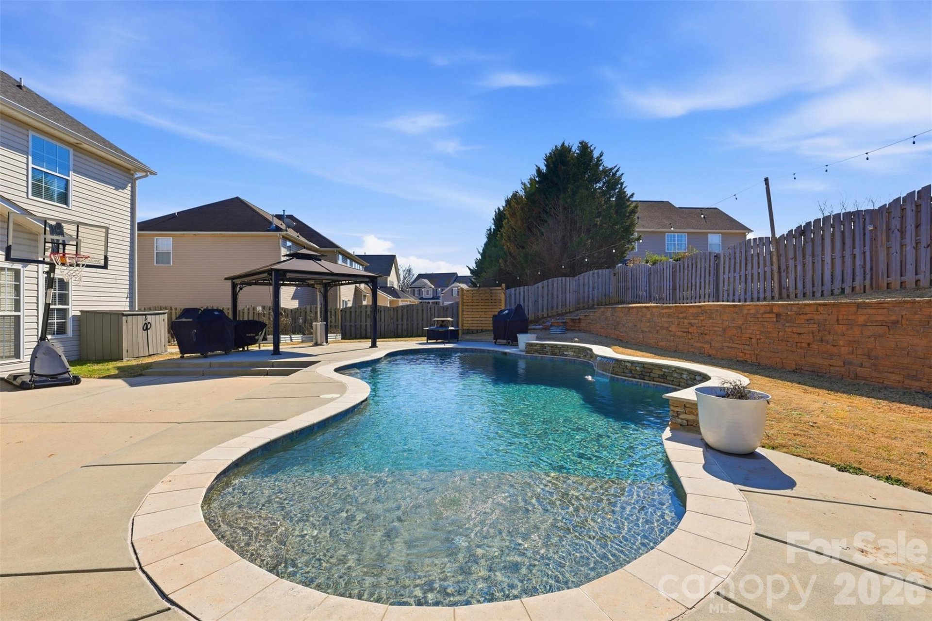 Brook Valley, Monroe community